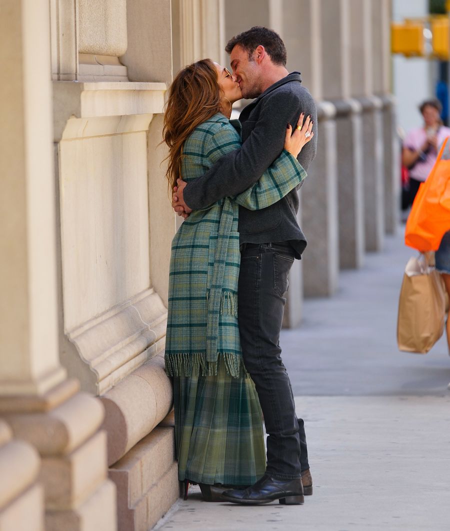 Jennifer Lopez y Ben Affleck de paseo romántico por Nueva York