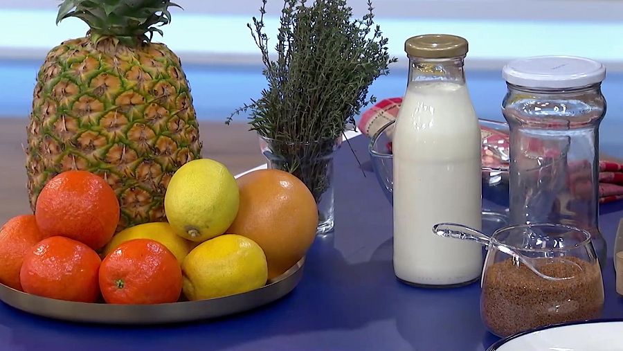 Ingredientes para hacer un postre de piña con galleta y nata a lo Gipsy Chef