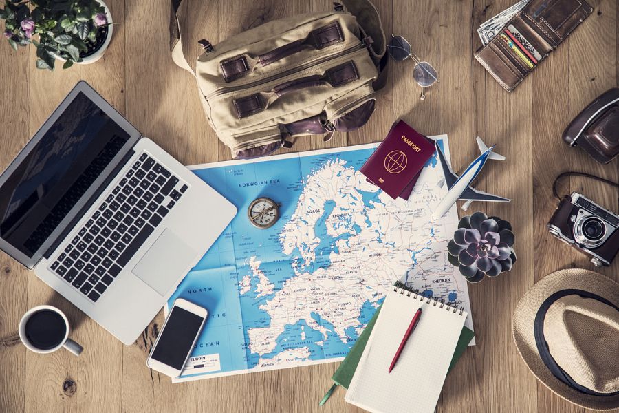 Planea en igualdad el viaje con tu pareja