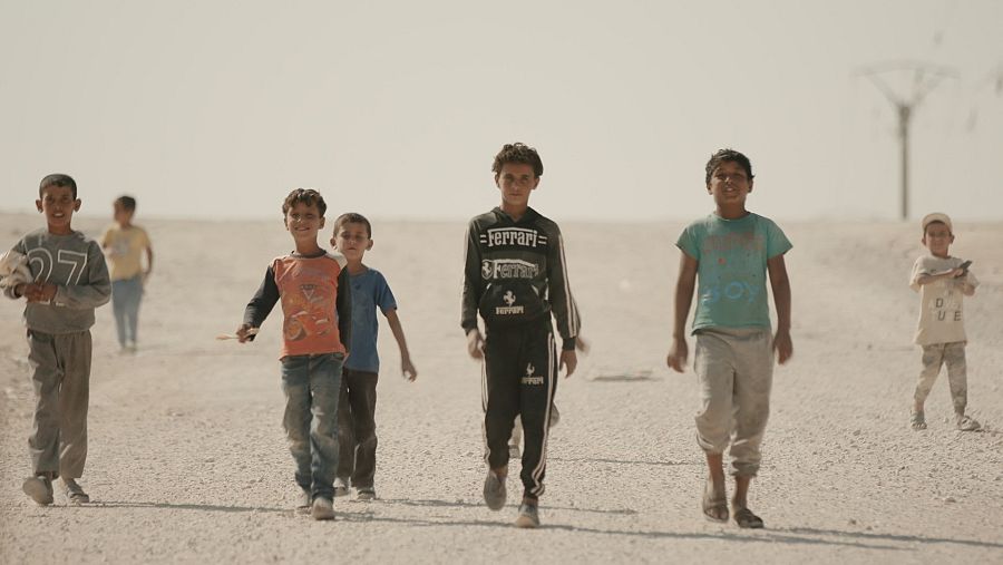 Hijos de combatientes yihadistas en el campamento de Al-Hol, Siria