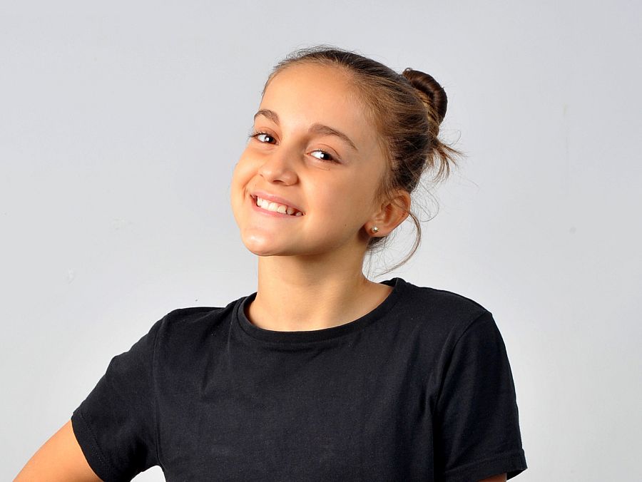 Lucía Arcos, bailarina de "Reír" en Eurovisión Junior 2021.