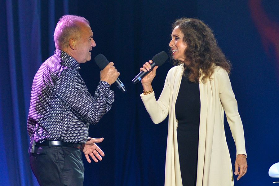 Víctor Manuel y Ana Belén cantan juntos