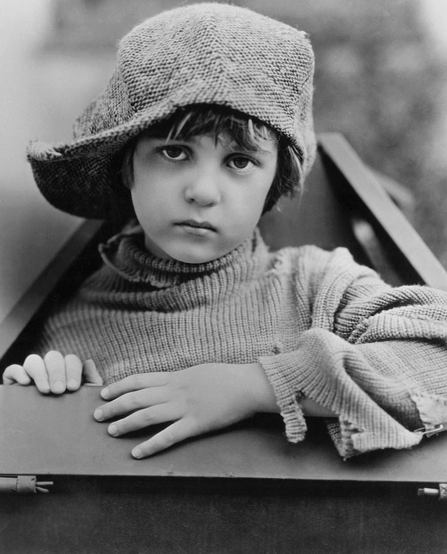 Tras se un niño prodigio, perdió su fortuna y reapareció como Fétido Addams