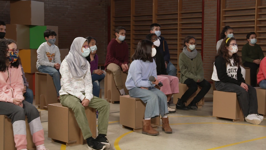 Aprendemos en Clan. El debate - Alumnas y alumnos del Colegio San Pedro Apóstol de Guadalajara (Castilla La Mancha)