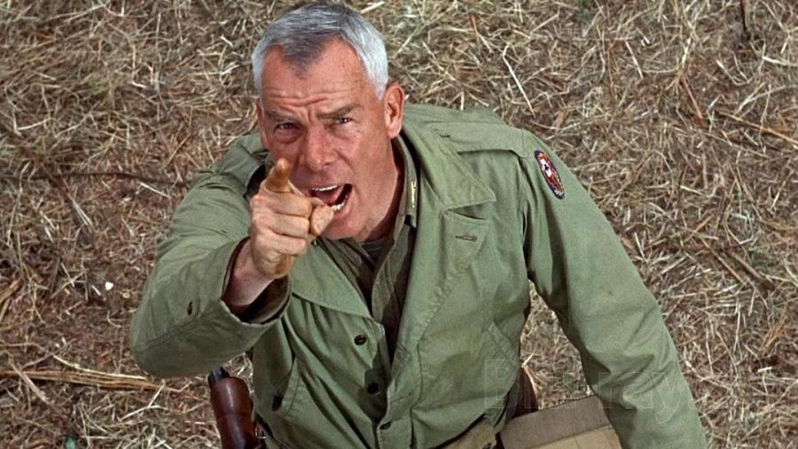 Lee Marvin es John Reisman en 'Doce en el patíbulo' (1967)