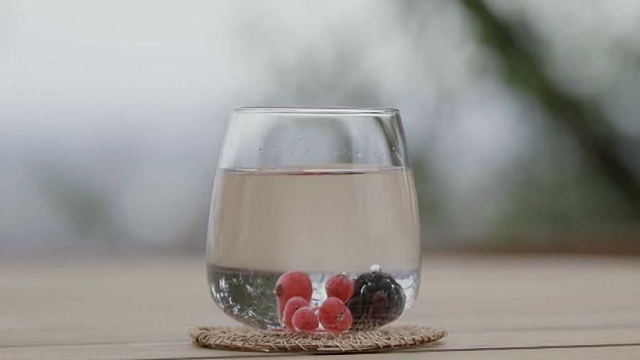 Menudos Torres - Beneficios y mitos de beber agua