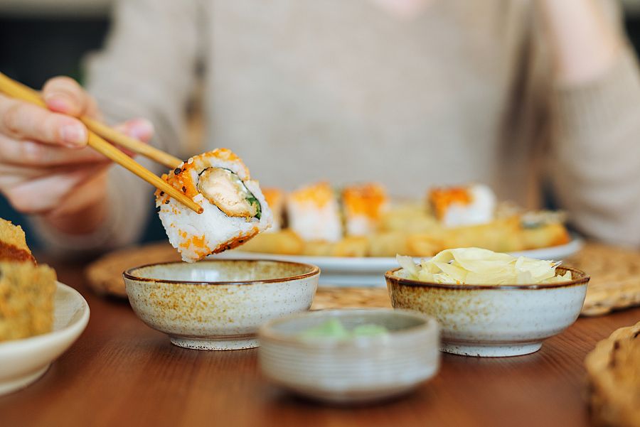 Sushi con wasabi
