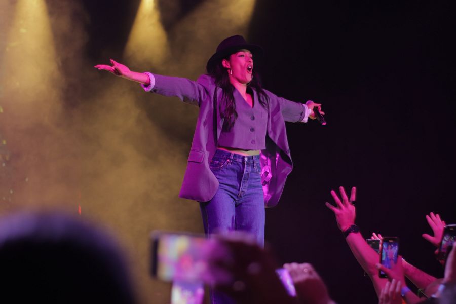Chanel canta "SloMo" en la Welcome Party de la PrePartyES 2022