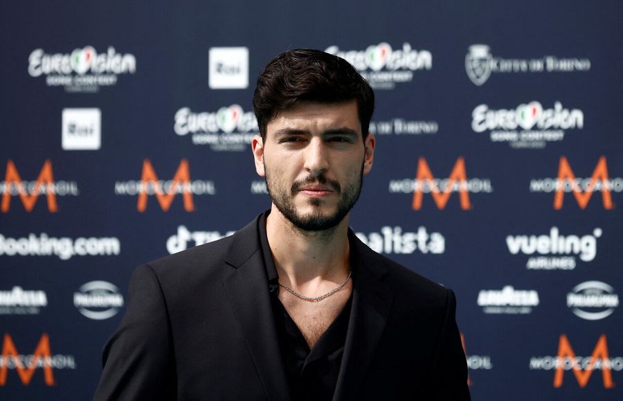 Stefan de Estonia en la Opening Ceremony de Eurovisión 2022