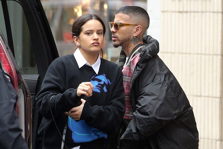 Rosalía y su novio, el cantante Rauw Alejandro