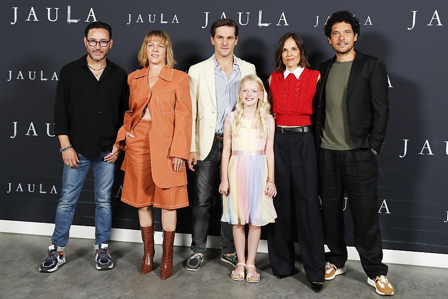 Reparto de Jaula