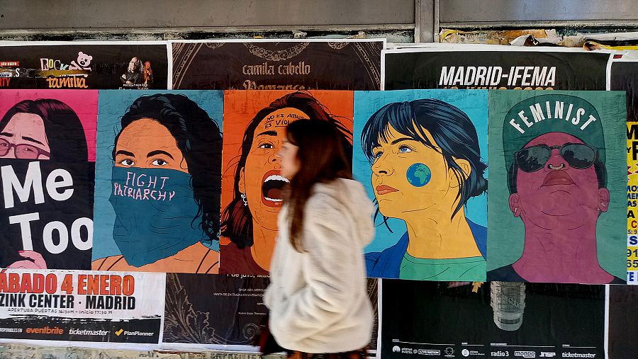 INDIGNADAS (María María Acha-Kutscher)