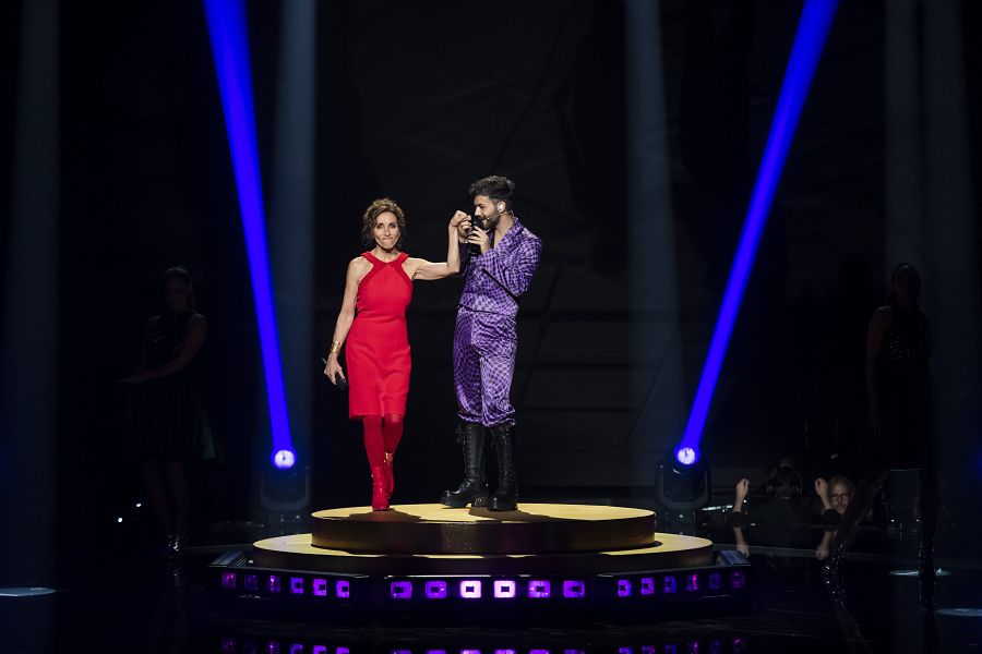 Ana Belén y Agoney, semifinalistas de 'Dúos increíbles'