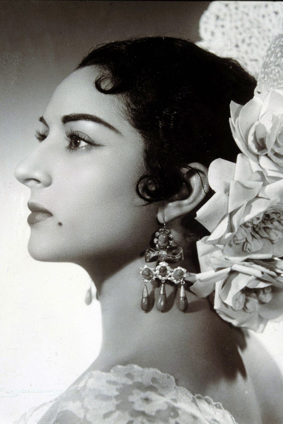 Lola Flores