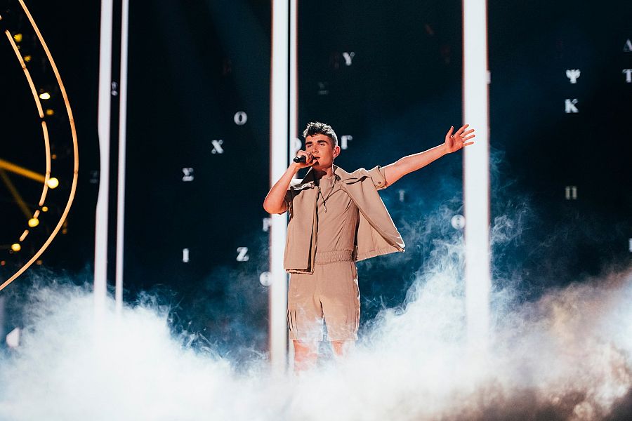 Eurovisión 2023: Victor Vernicos en el primer ensayo de "What they Say"
