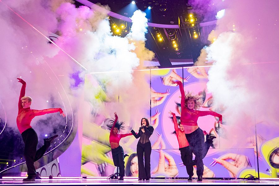 Eurovisión 2023: Mae Muller, representante de Reino Unido con "I Wrote A Song"