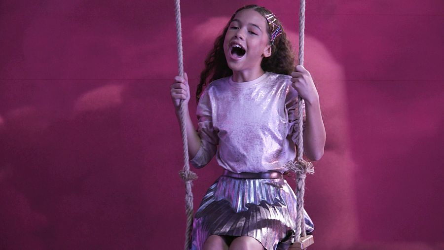 Sandra Valero representa a España en Eurovisión Junior 2023 con "Loviu"