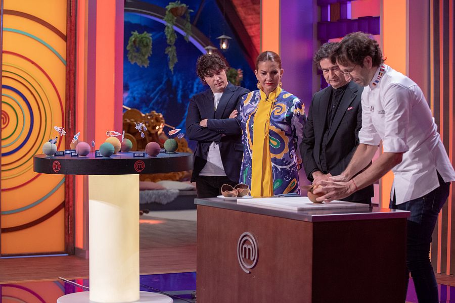 Jordi Bordas visita MasterChef Junior 10
