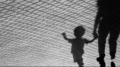 El 34,7% dels infants de Catalunya viuen en risc de pobresa o exclusió El 34,7% dels infants de Catalunya viuen en risc de pobresa o exclusió