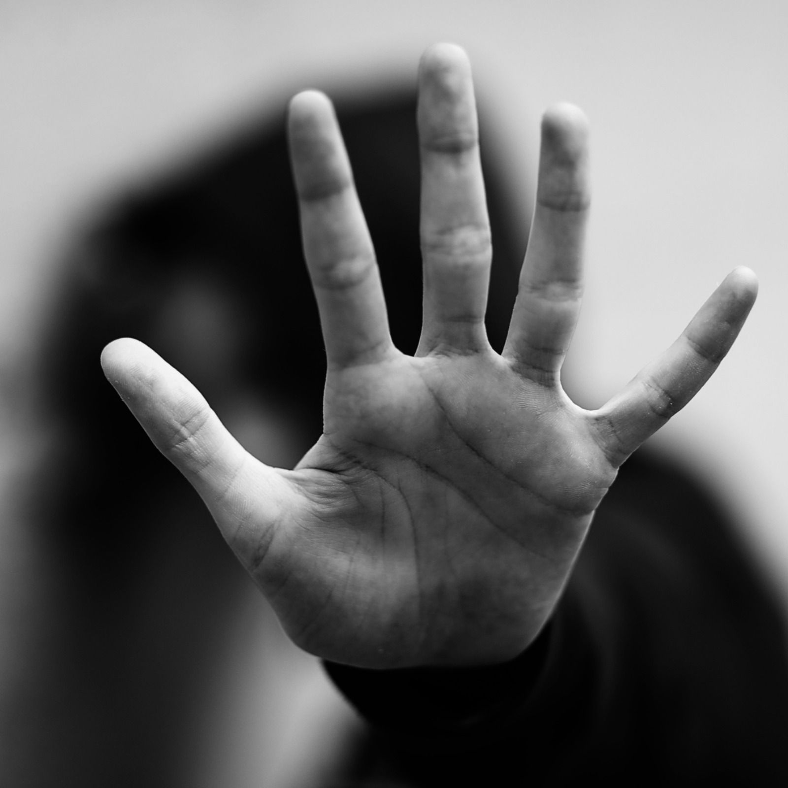 Tras la tormenta | Abusos sexuales II [3.9b]