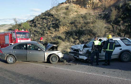 Los Accidentes De Tráfico Dejan 45 Fallecidos En Semana Santa, Según El ...