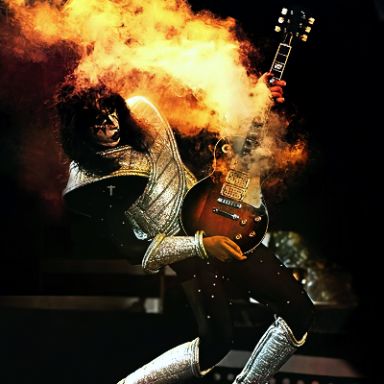 El vuelo del Fénix - Ace Frehley, Sam Rivers y Dyecrest - 20/10/25