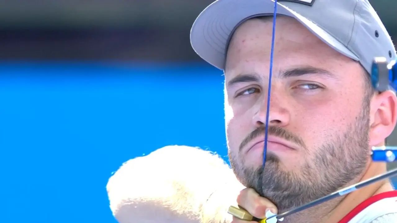 Andrés Temiño vuelve a hacer historia y logra el primer oro mundial individual para España en recurvo