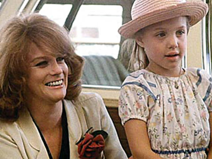 Angelina Jolie debutó en cine con 'Lookin to get out'