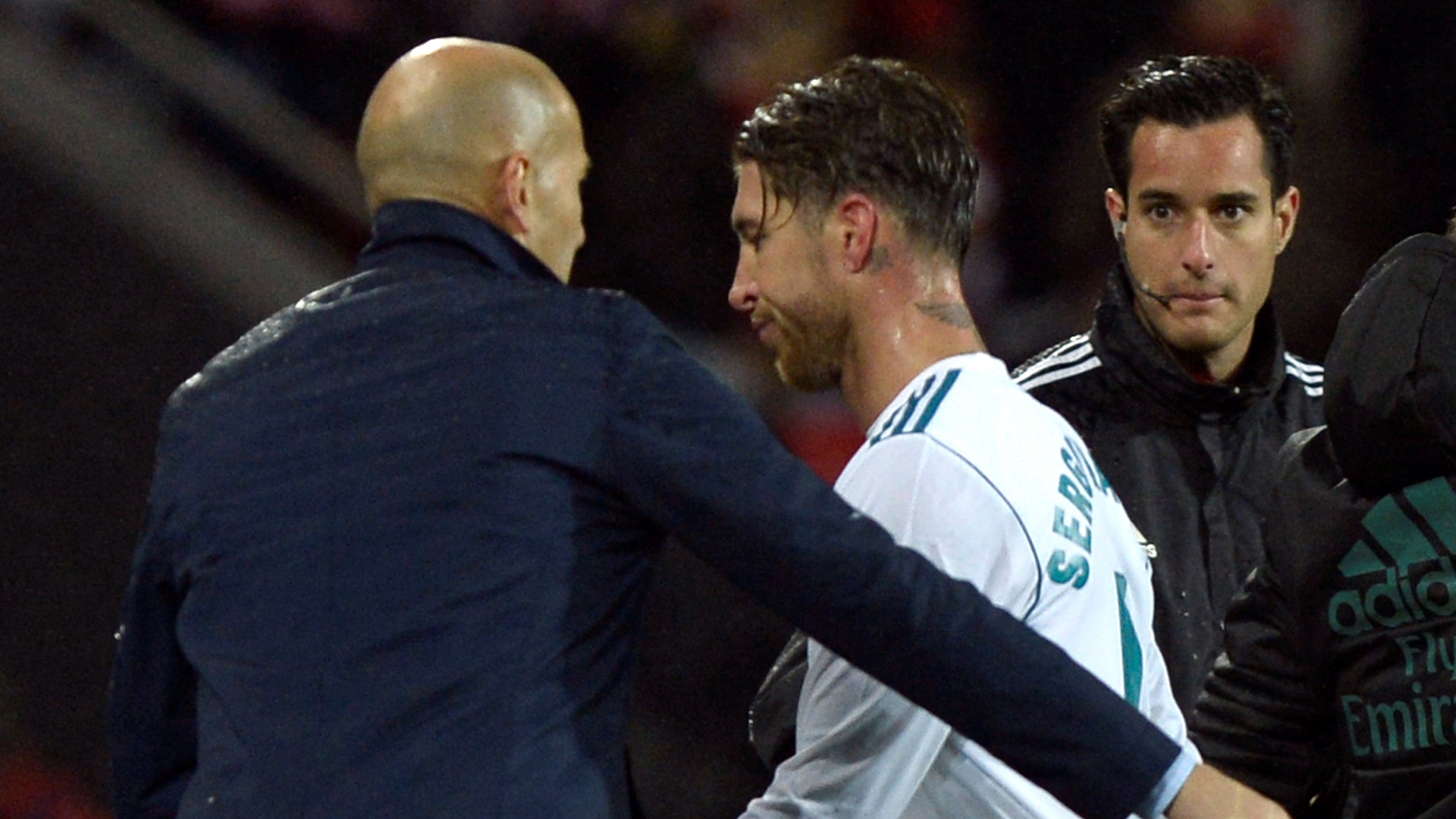 Apelación confirma la sanción a ramos y la uefa sanciona a carvajal