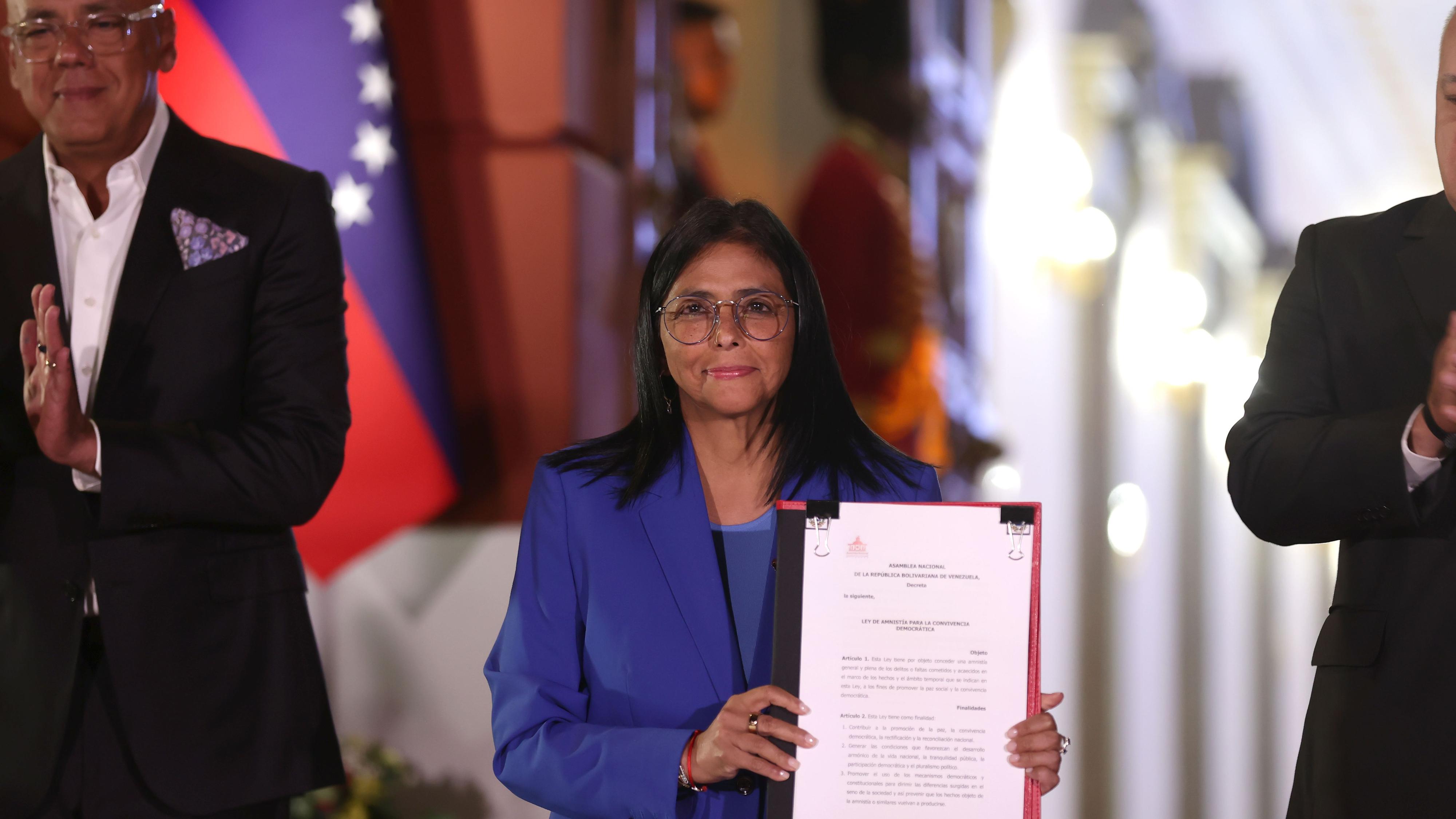 Venezuela aprueba la histórica ley de amnistía que permite liberar a ...