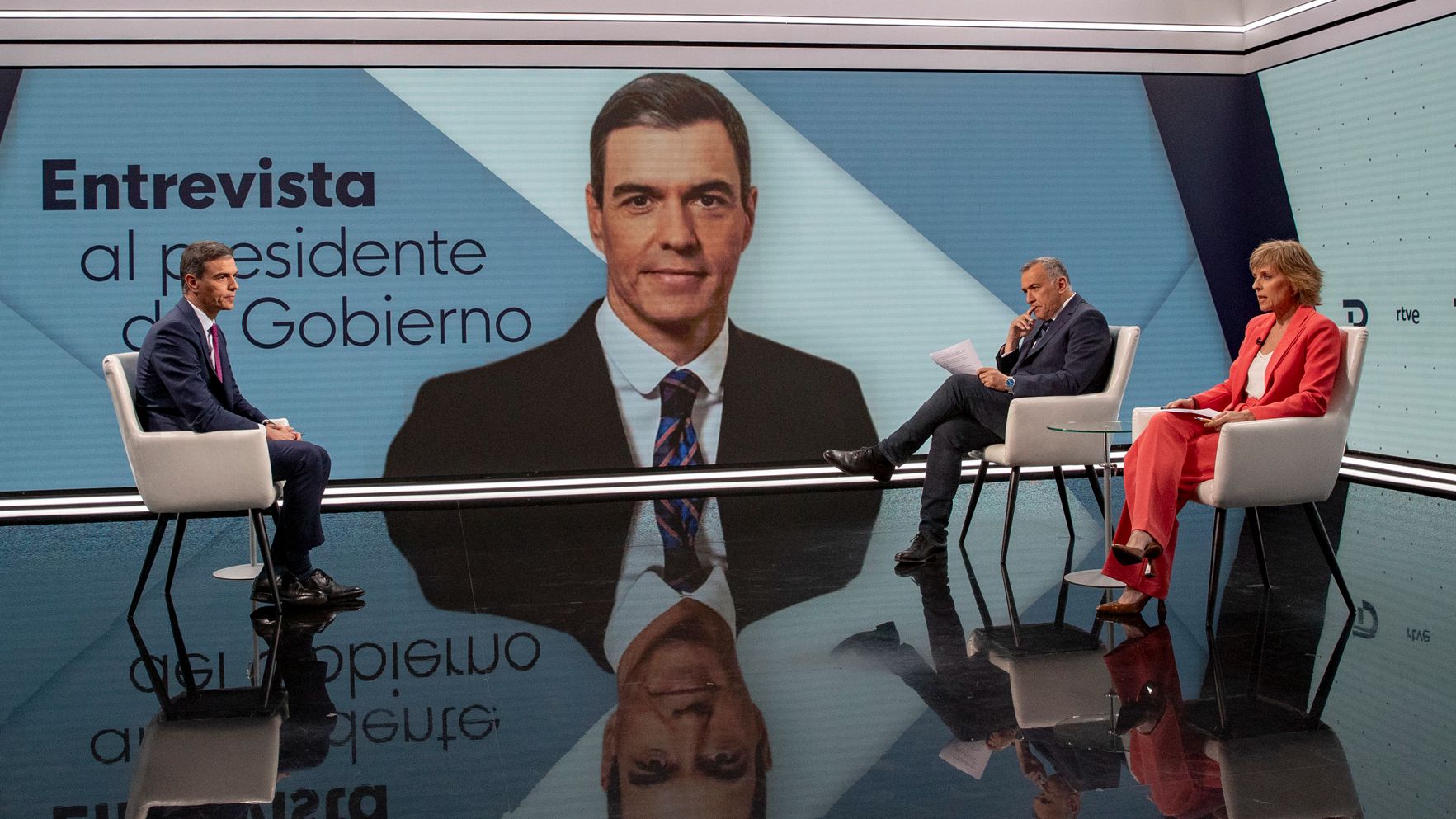 La audiencia elige a RTVE en la comparecencia y la entrevista de Pedro ...