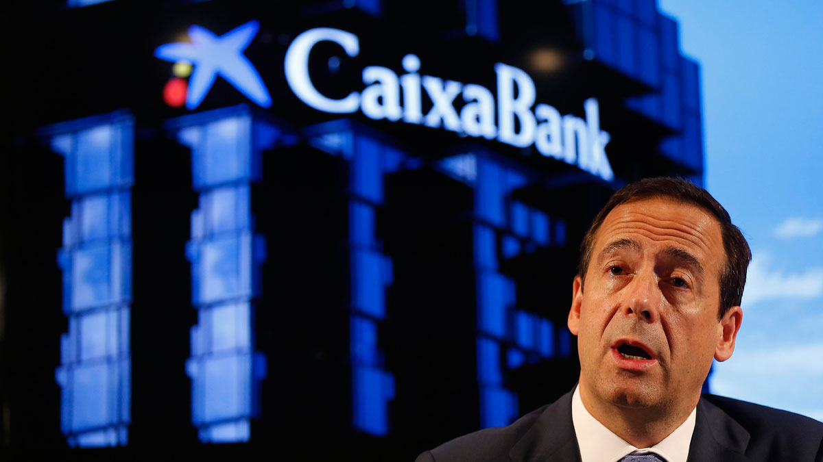 CaixaBank, imputada por blanqueo de dinero de la mafia china