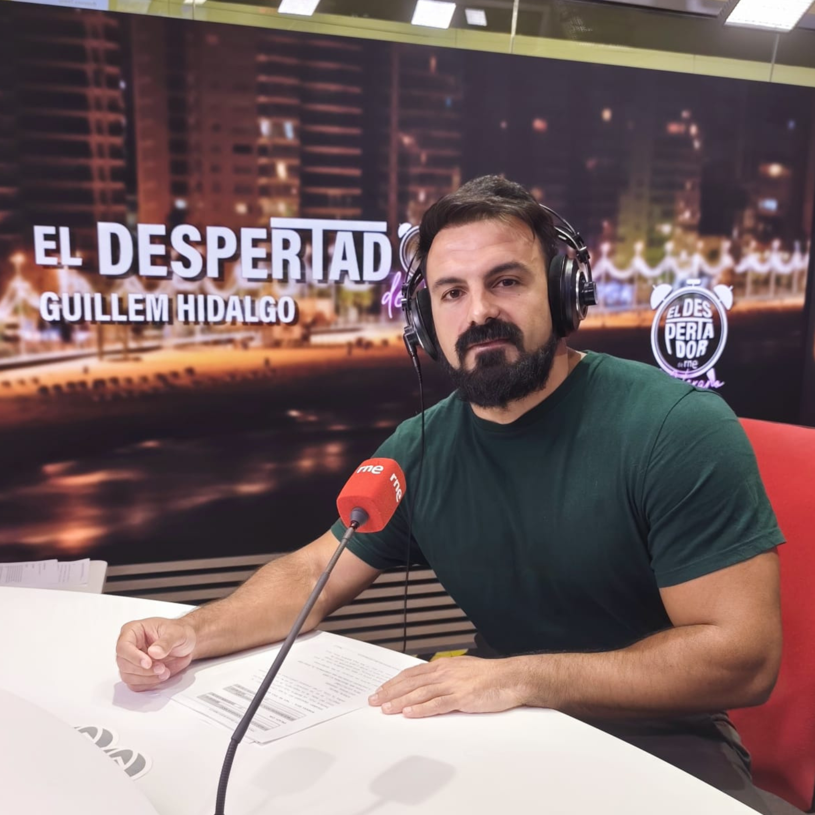 El despertador de RNE - Banderas y mitos en la playa, con Edu Blasco - 23/07/26 episode artwork