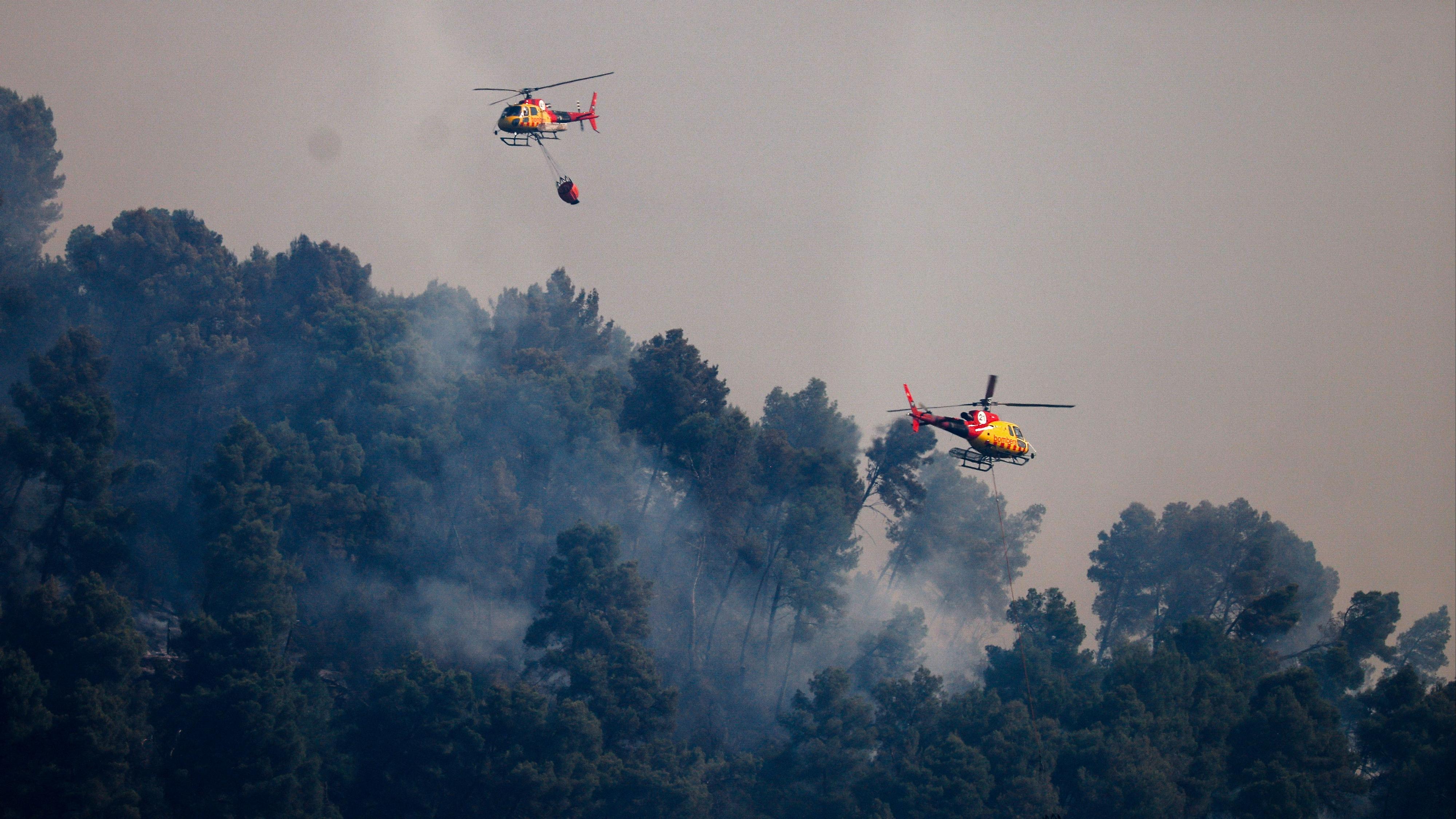 Els Bombers eviten rebrots a l’incendi de Sentmenat amb 300 confinats episode artwork