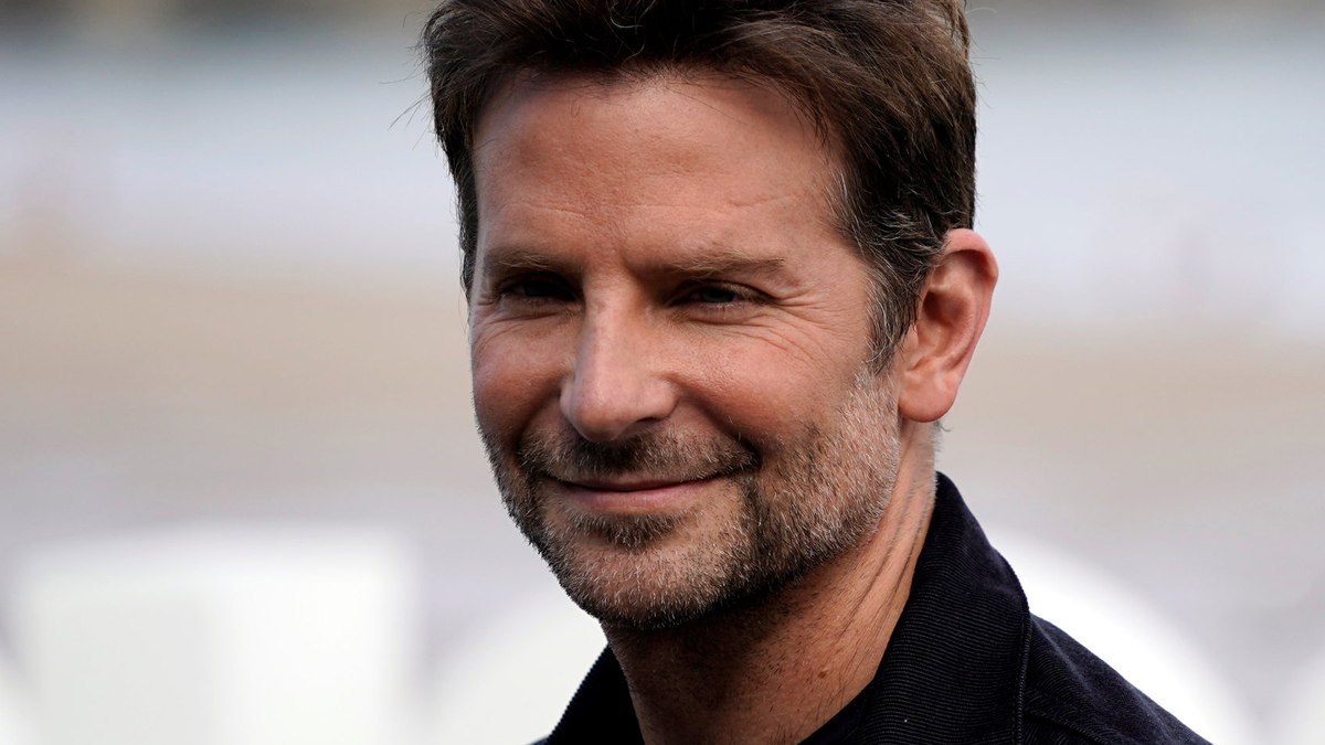 Bradley cooper: 