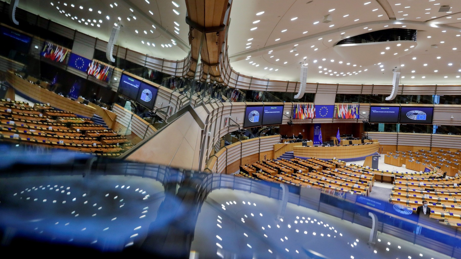 Bruselas solicita a España "afinar los detalles" de su plan de recuperación