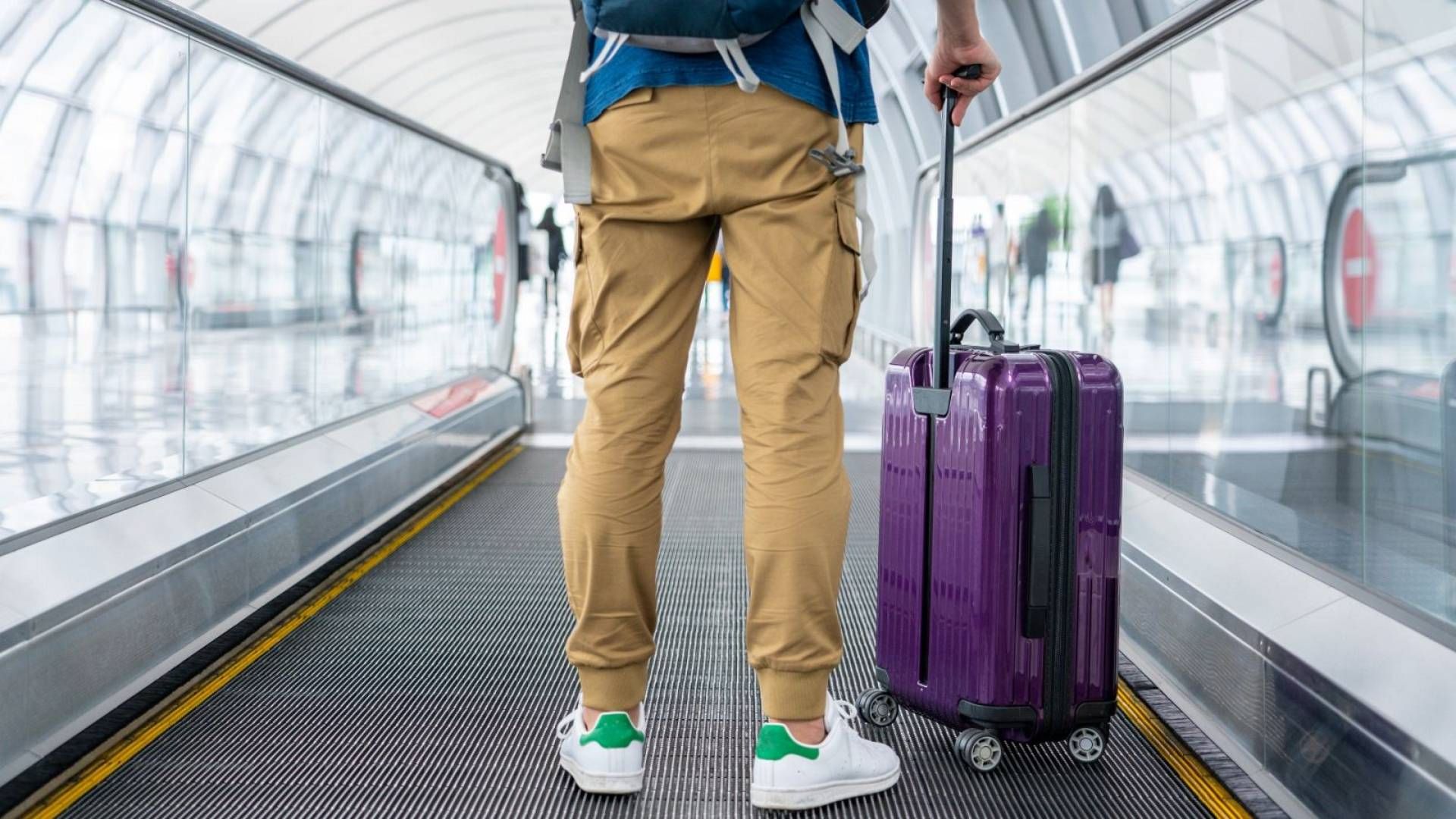 Bruselas abre expediente a España por multar a las aerolíneas que cobran por el equipaje de mano