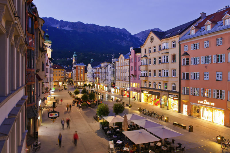 Calle María Teresa