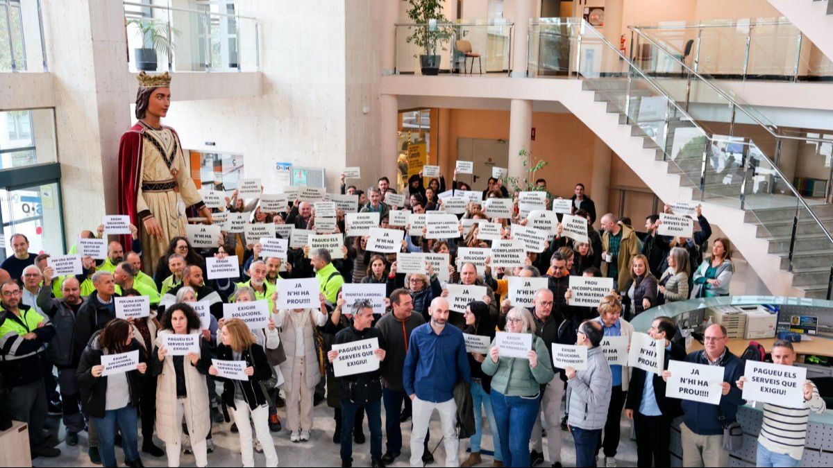 Cambrils: un any de protestes i cap resposta als treballadors municipals Cambrils: un any de protestes i cap resposta als treballadors municipals