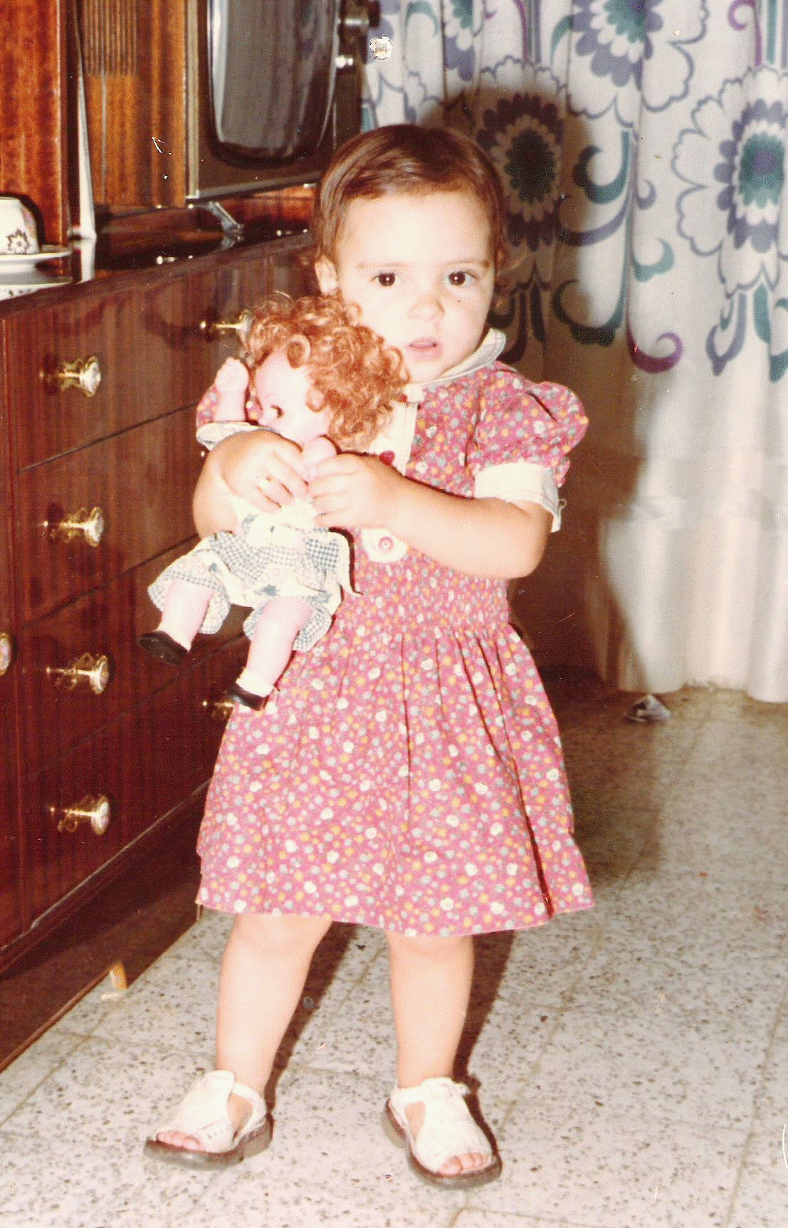 Chari con dos años