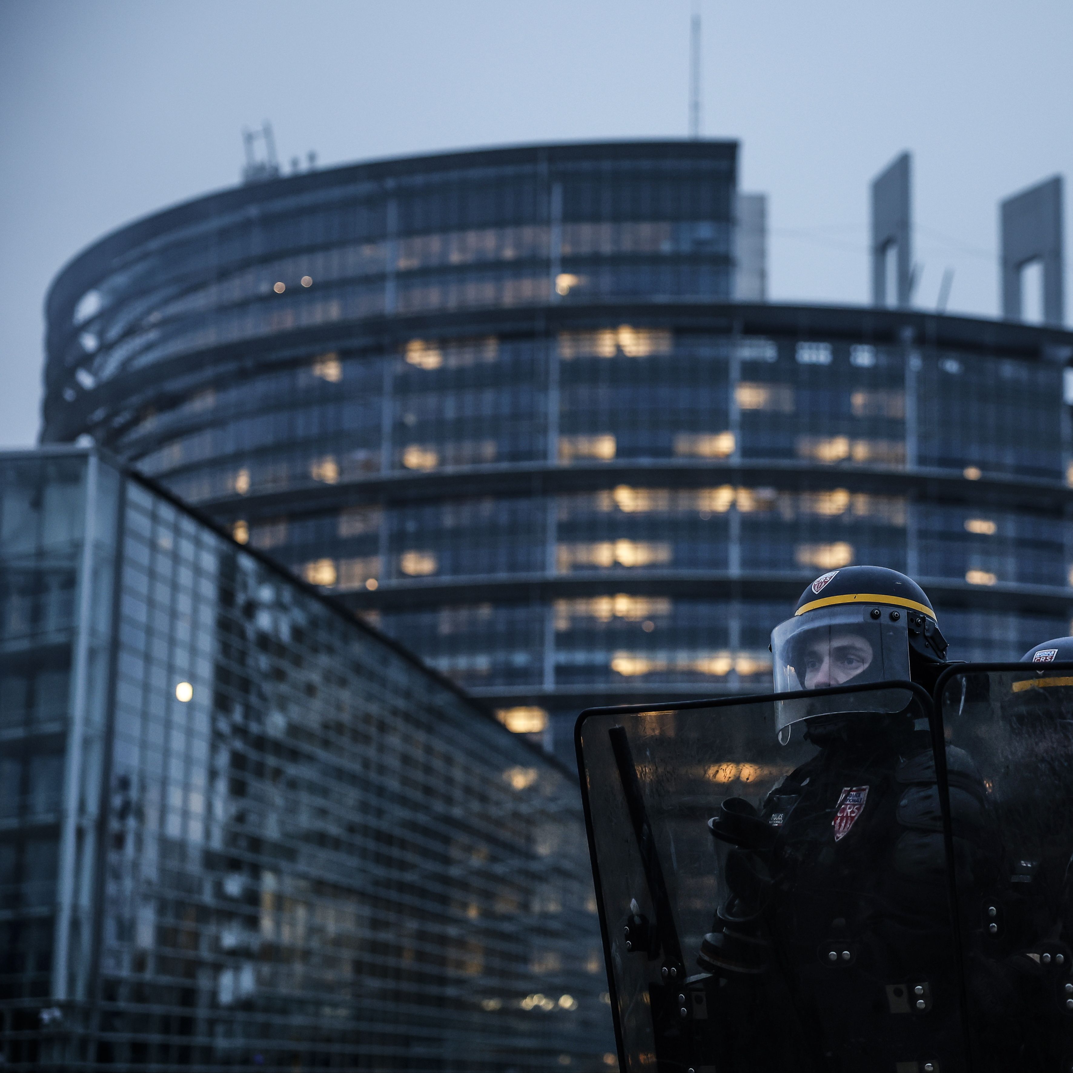 Cinco continentes - ¿Qué dice el reglamento de retorno que puede ratificarse en el Parlamento Europeo?