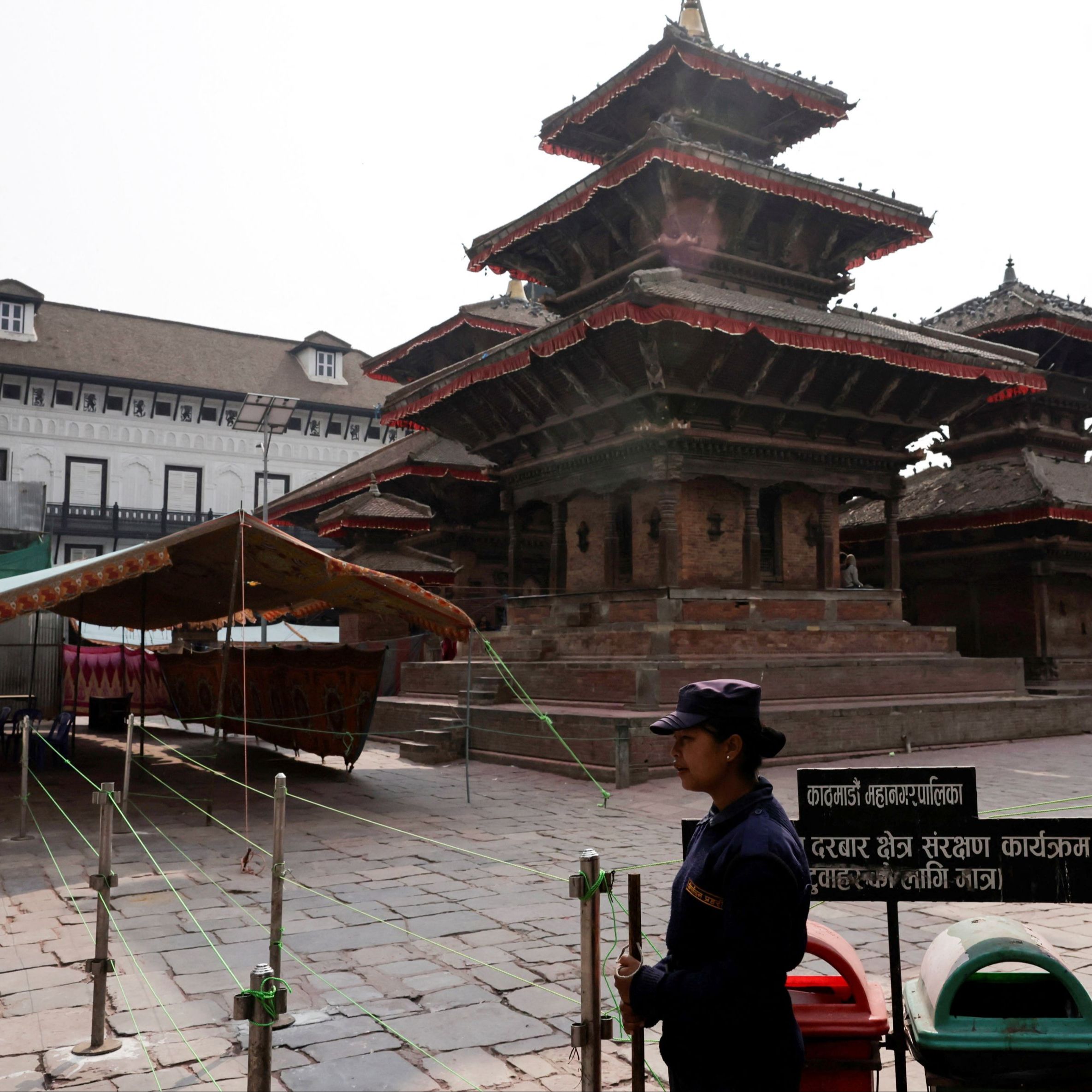 Cinco Continentes - Las elecciones con las que los jóvenes de Nepal buscan un futuro mejor