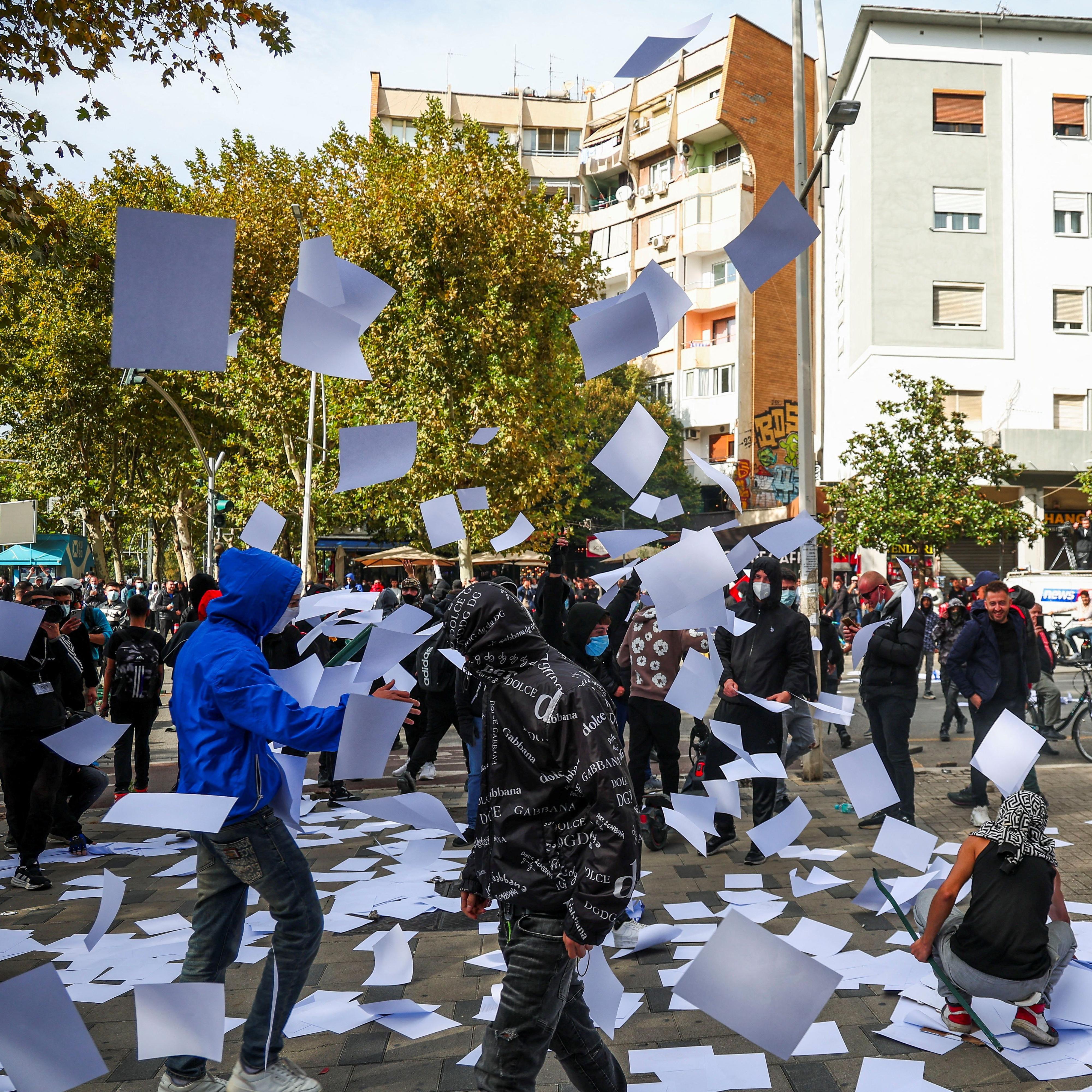 Cinco Continentes - Las protestas estudiantiles toman las calles de Albania y desafían al Gobierno