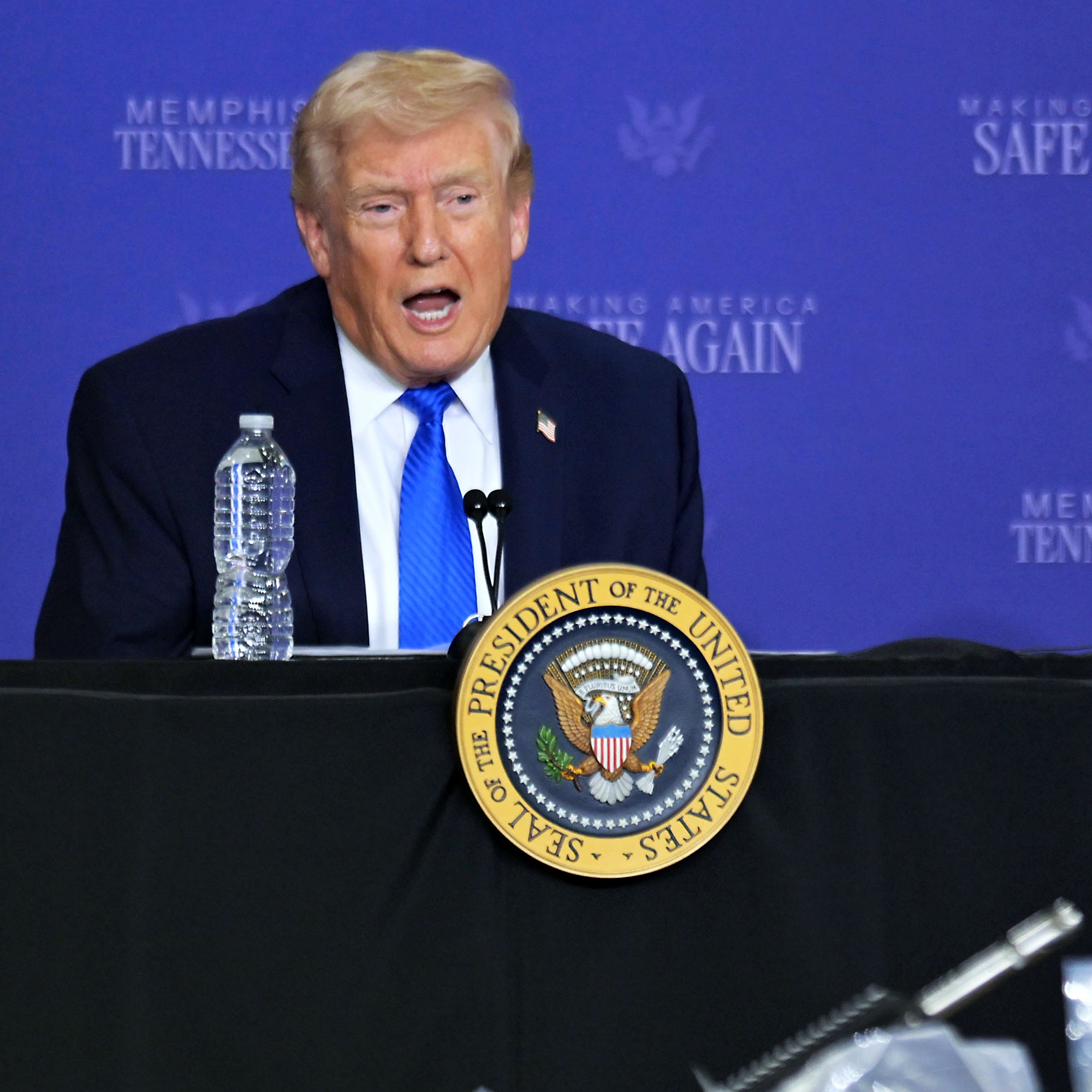 Cinco Continentes - Trump asegura haber entablado negociaciones con Irán