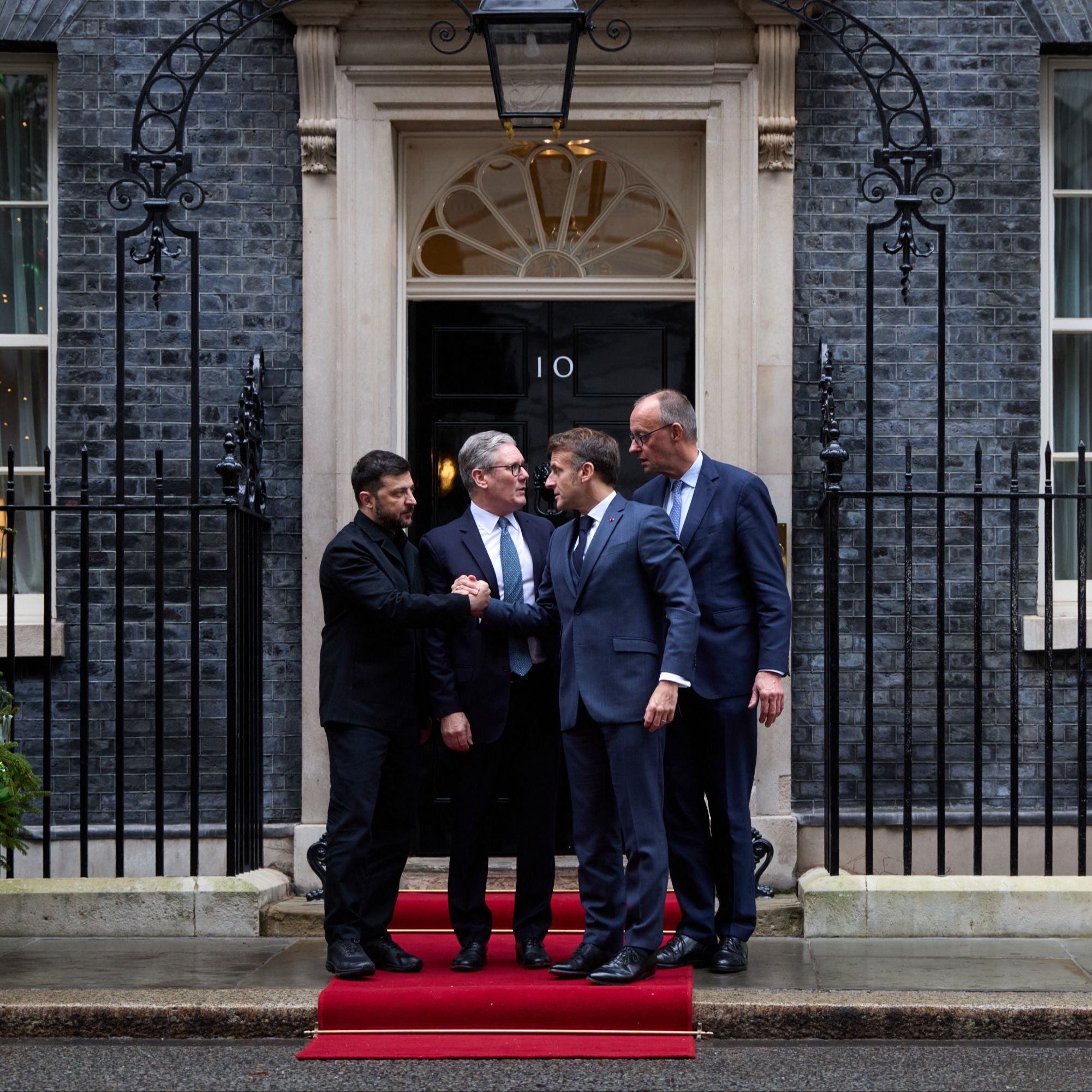 Cinco Continentes - Zelenski visita a sus socios europeos en Londres