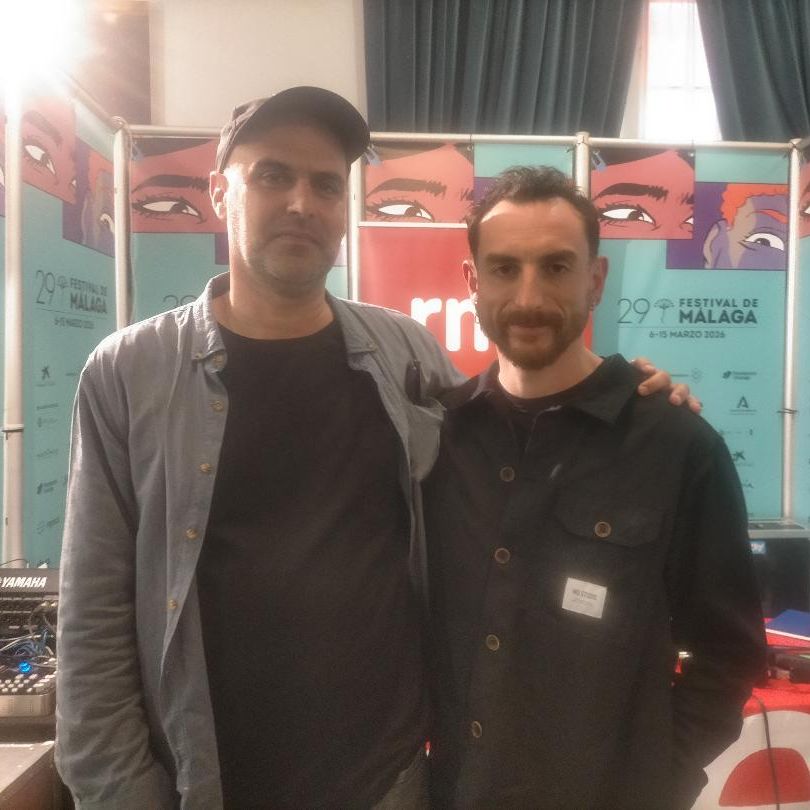 De cine - Entrevista a Juan Pablo Sallatto y Nicolás Zárate, director y actor de 'Hangar rojo', película premiada en Málaga