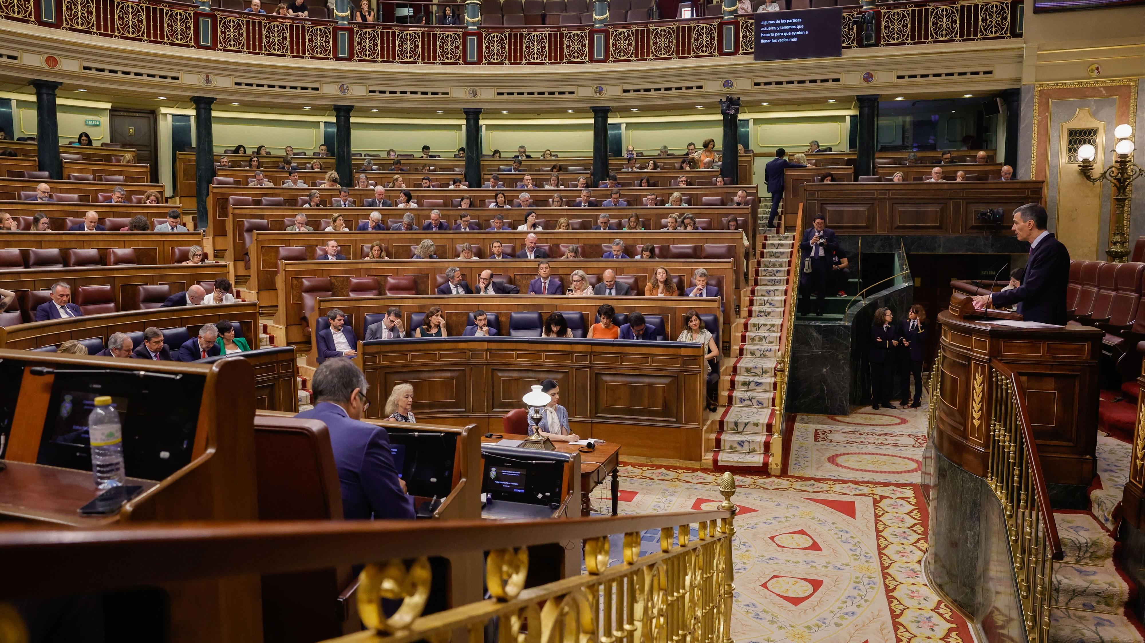 El PSOE se desploma siete puntos tras el caso Cerd�n y adelantar�a al PP por solo medio punto, seg�n el CIS