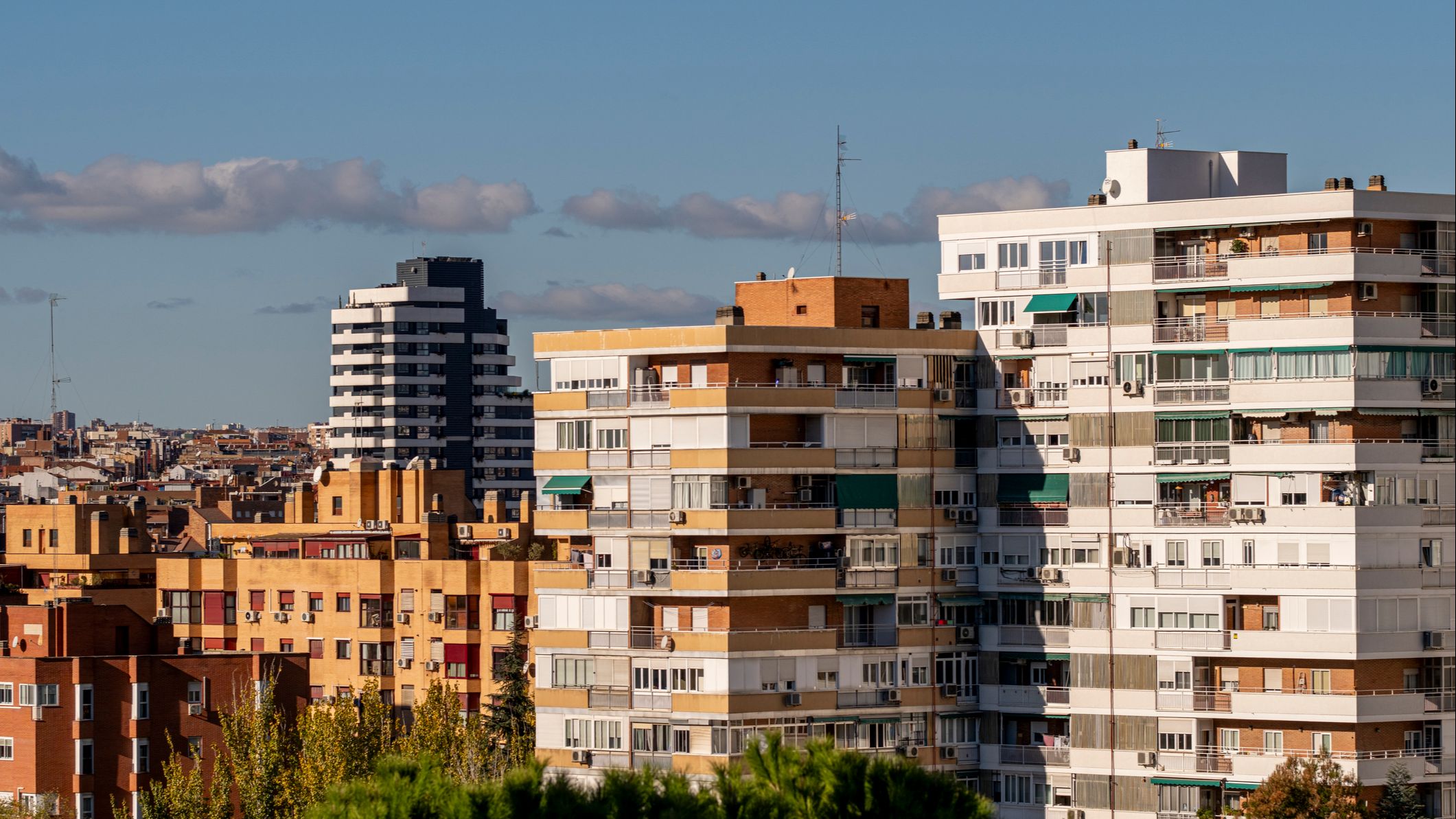 La compraventa de viviendas cae un 3,4% en agosto después de 13 meses al alza