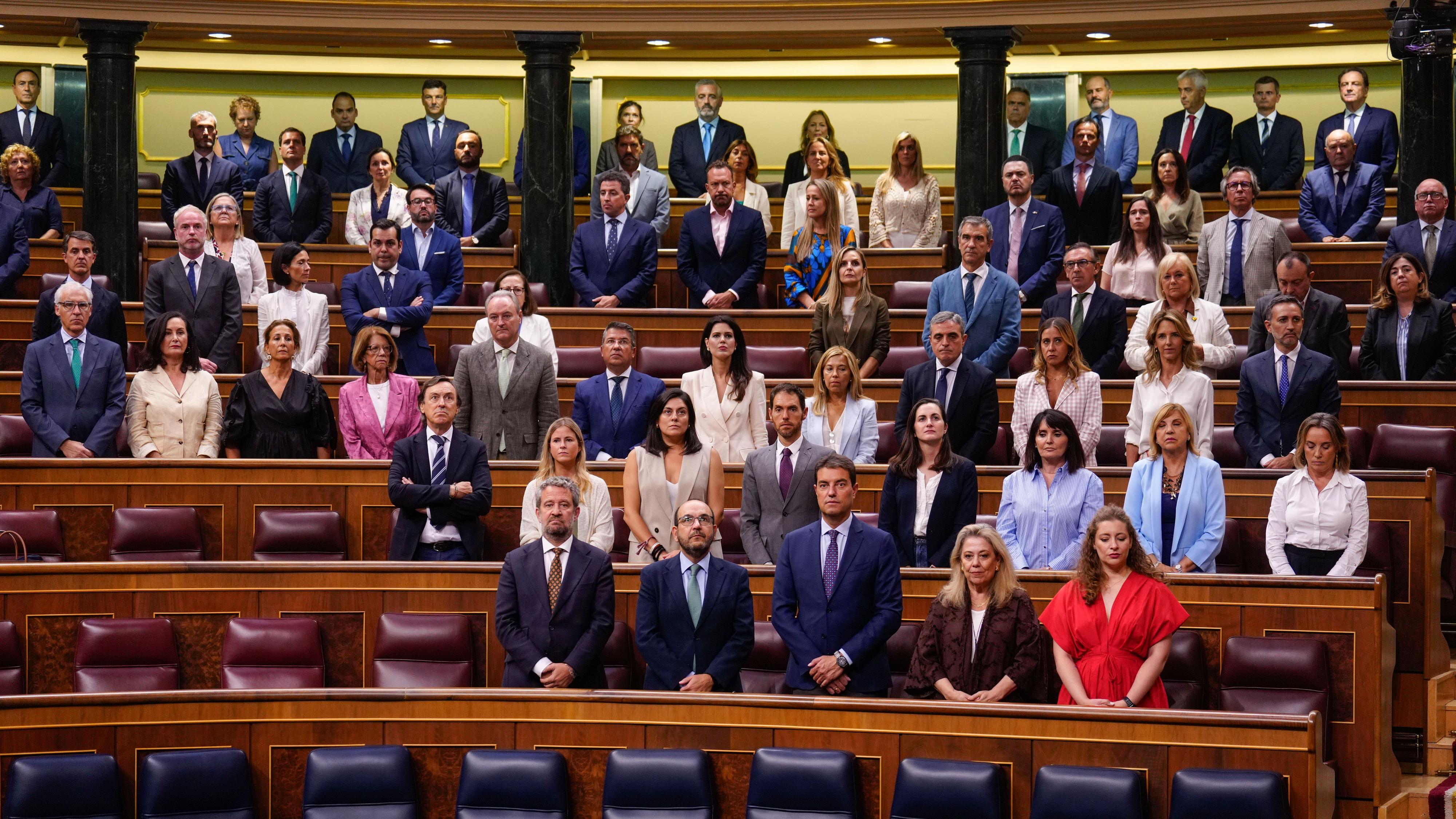 El Congreso amplía el permiso de nacimiento y cuidado de 16 a 19 semanas con el apoyo de todos los grupos salvo Vox