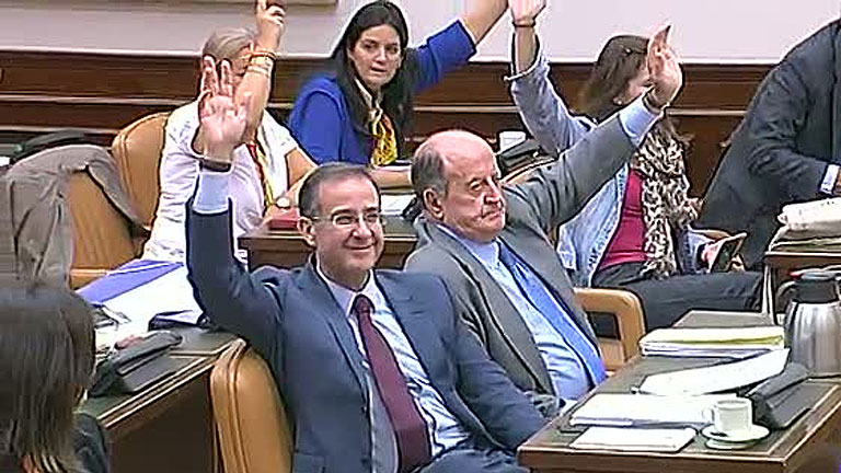 El Congreso aprueba que los toros sean patrimonio cultural | RTVE